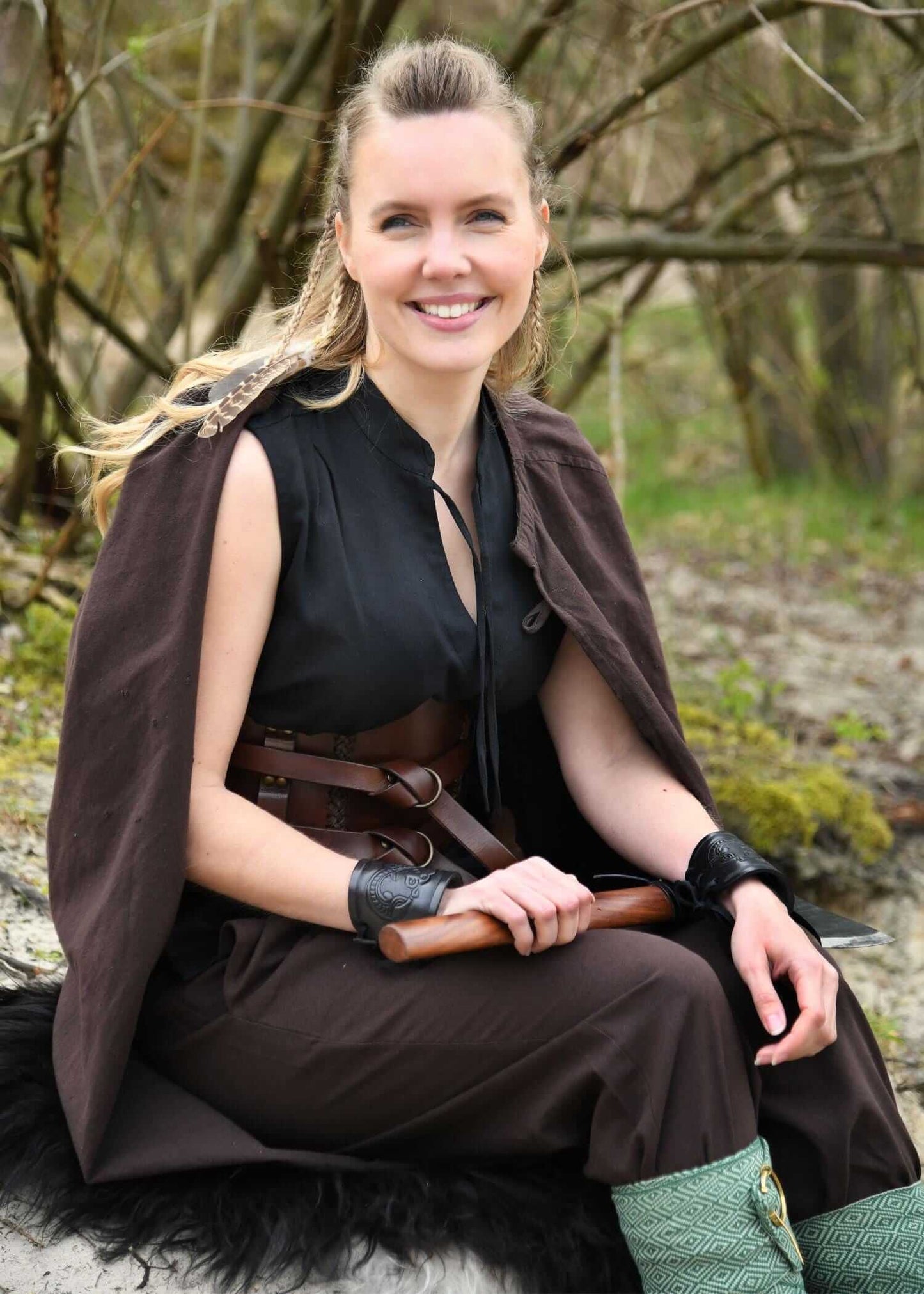 MEDIEVAL LARP BLOUSE, SLEEVELESS - BLACK - Game On Board