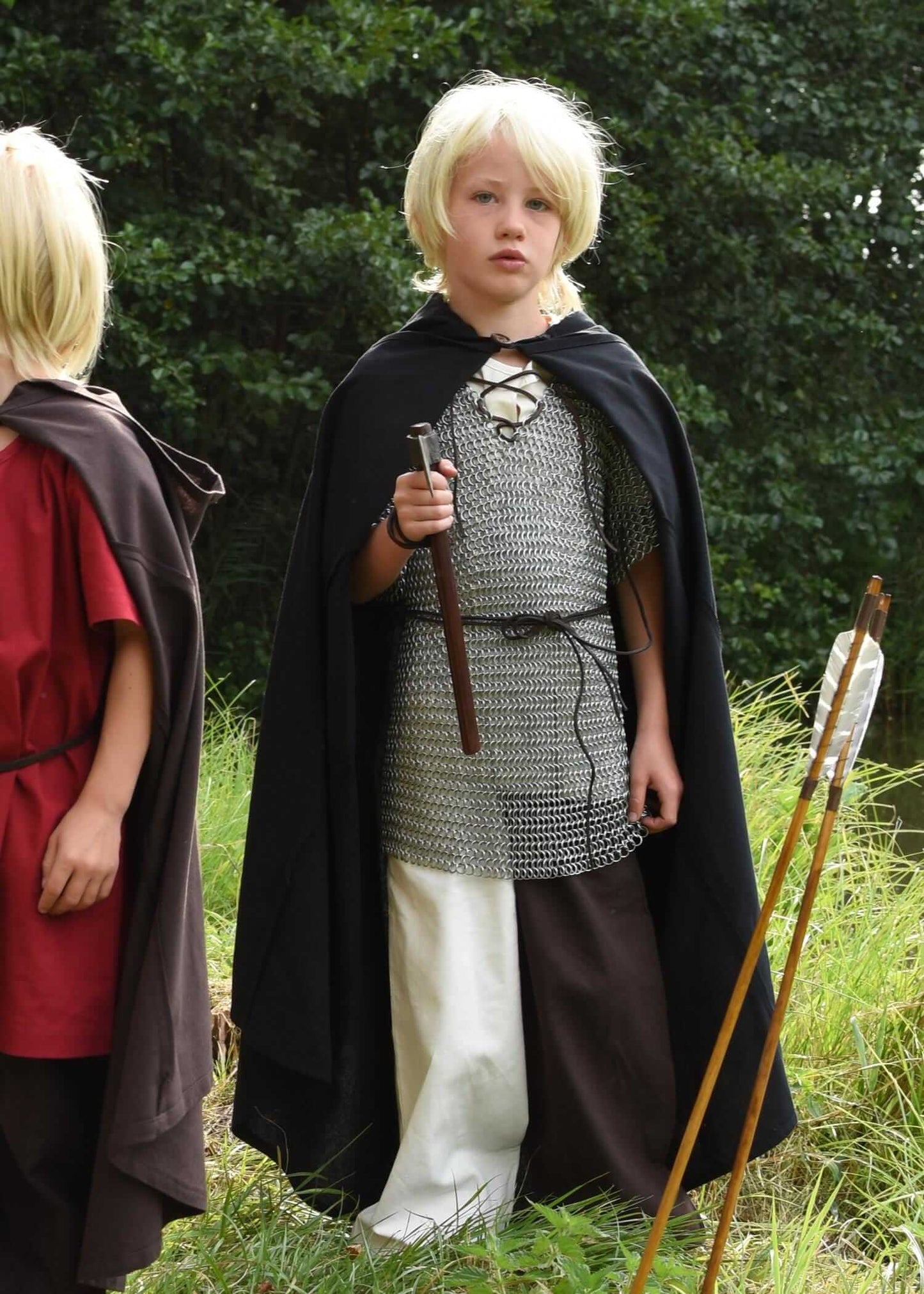 MEDIEVAL CLOAK FOR CHILDREN - Game On Board